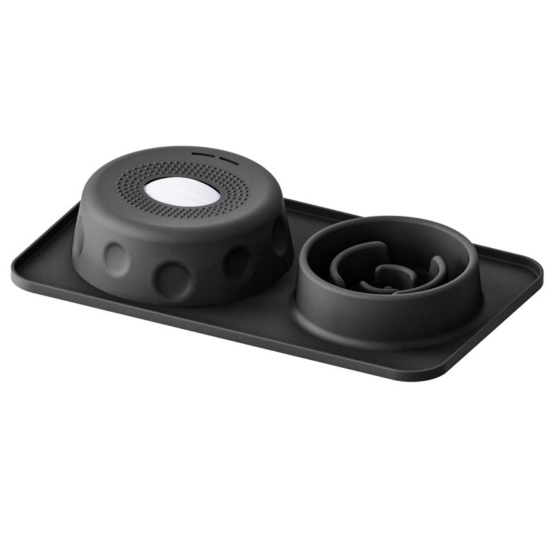 Non-slip pet licking bowl